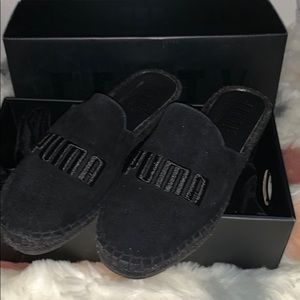puma moccasins